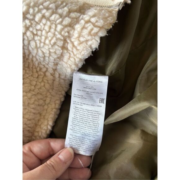 Jacqueline de Yong Green Quilted Cream Fleece Jdyiza Teddy Mix Jacket Size XL - Picture 3 of 11